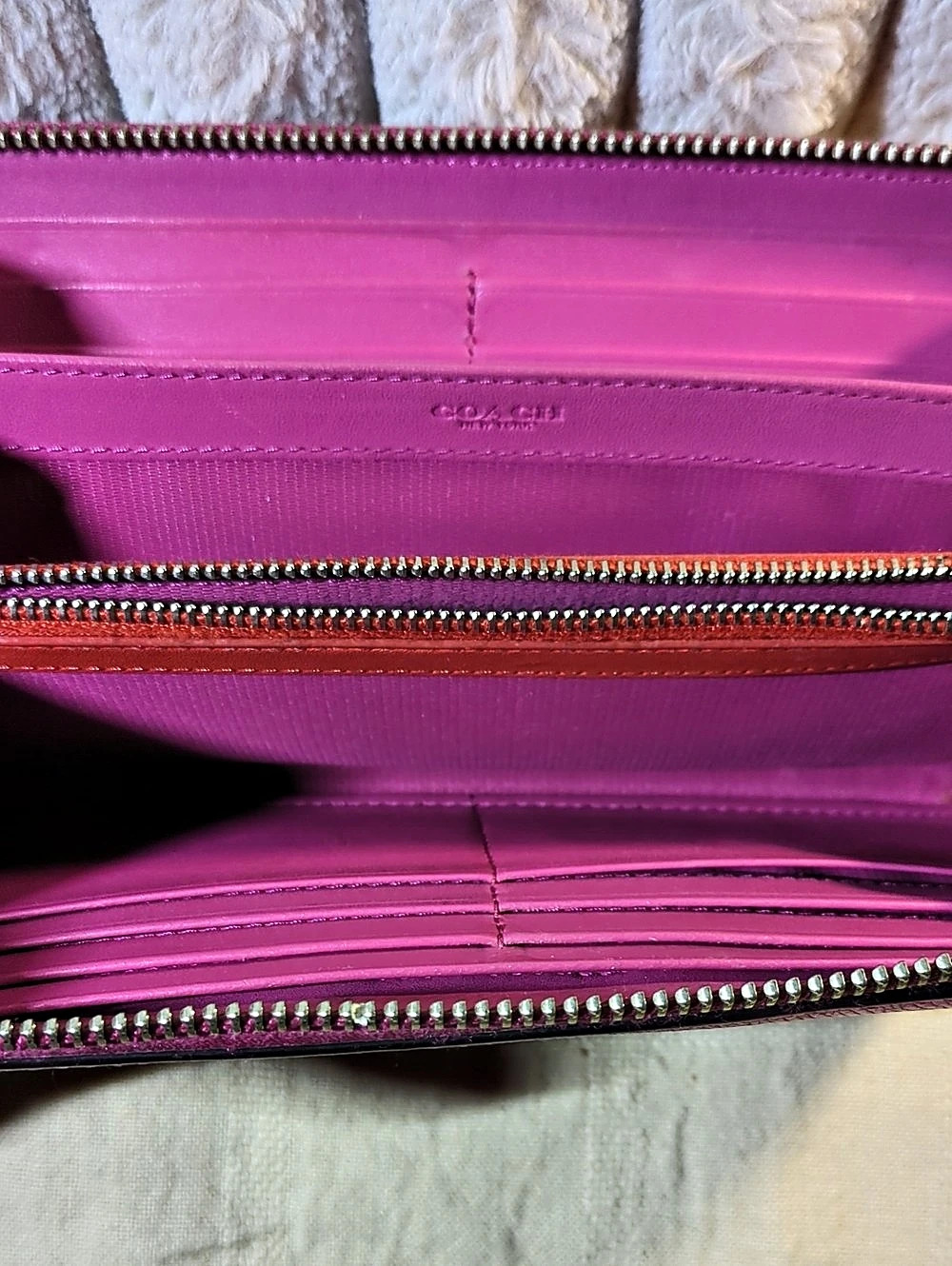 Coach Accordion Zip Wallet in Pink NOW ONLY $35 - Picture 4 of 12